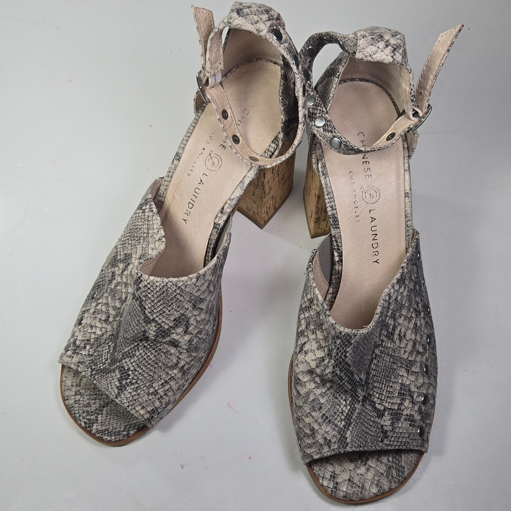 Chinese Laundry Snakeskin Print Studded Cork Block Heel Sandal Grey SHA-005A 9.5